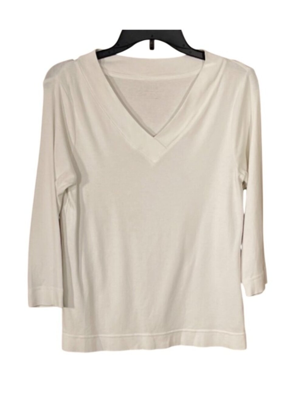 Chico's The Ultimate Tee White Size S Small (0) V-Neck 3/4 Sleeve